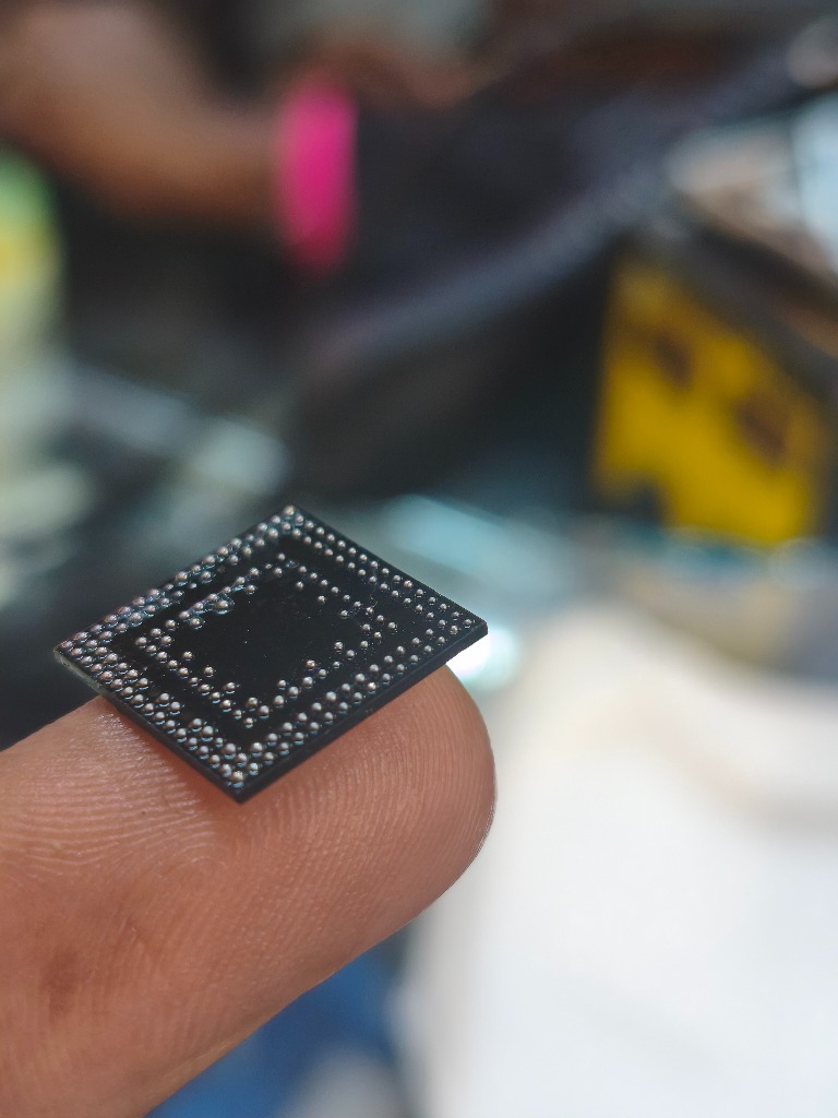 Advanced diagnostics at Atomic Vitality Tech Lab